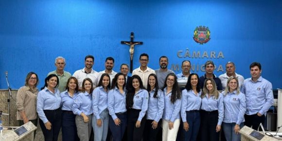 Vereadores de Lagoa Formosa recebem equipe da Saúde para apresentação do RDQA do 2º quadrimestre