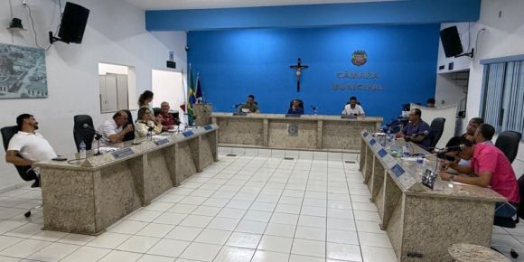 Projeto que estabelece o Programa Anual de Trabalho, estima a receita e fixa as despesas do Município de Lagoa Formosa é apresentado na Câmara Municipal